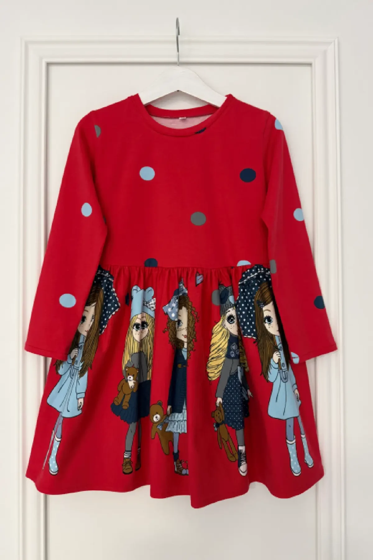 Patogi mergaitiška suknelė