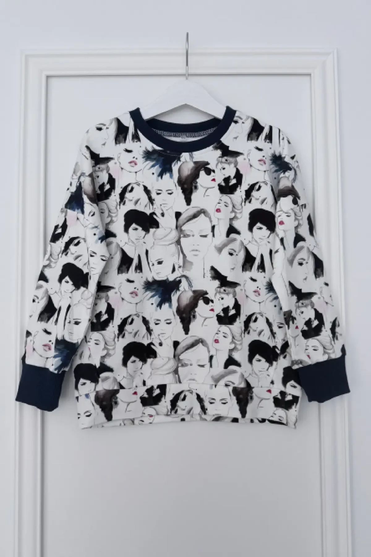 džemperis mergaitei