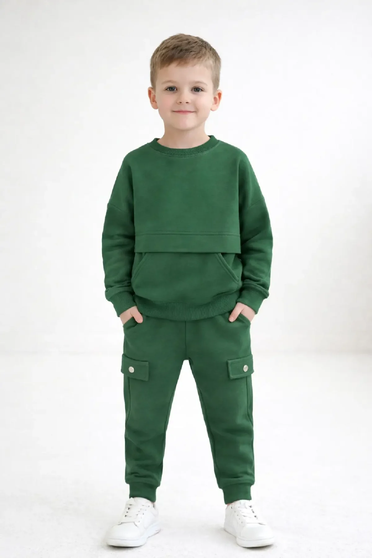 Sportinis laisvalaikio kostiumas