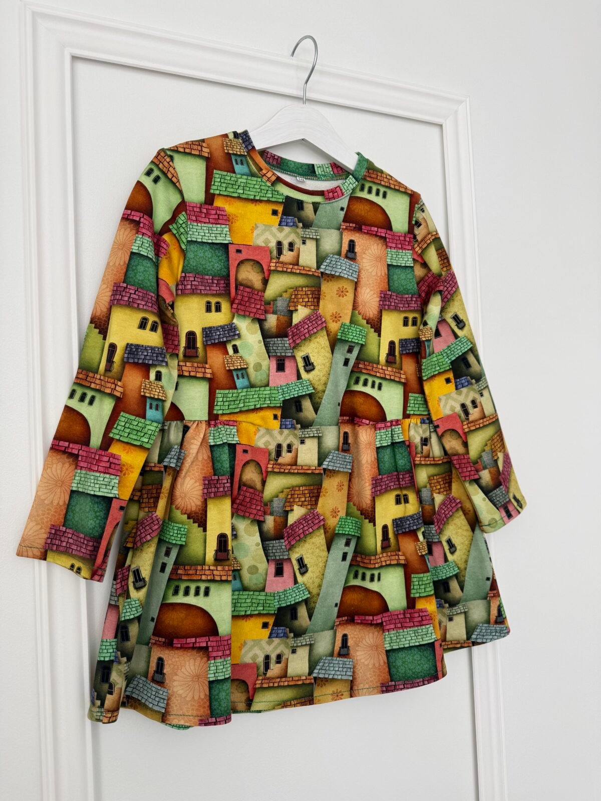 trikotažinė suknelė